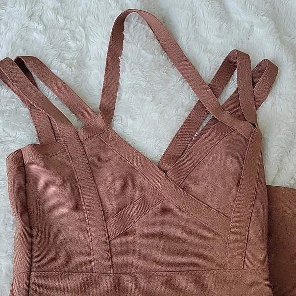 BEBE sexy bodycon dress - Picture 4 of 7